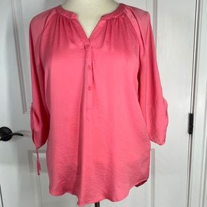 New York Company, Size Small, Coral Light Weight Tie Sleeve Over Size Button top